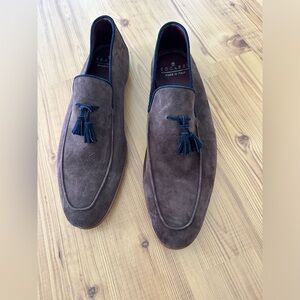 Men’s brown suede loafers